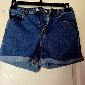 Dex Jean shorts size 26